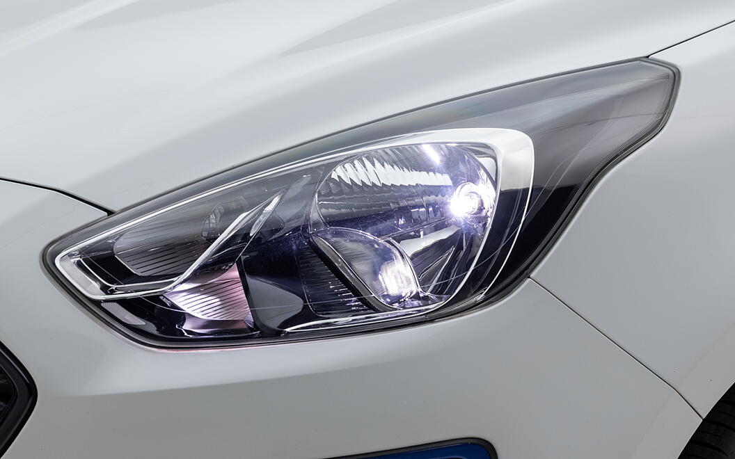 Ford Figo - Head Light | Ford Figo Images