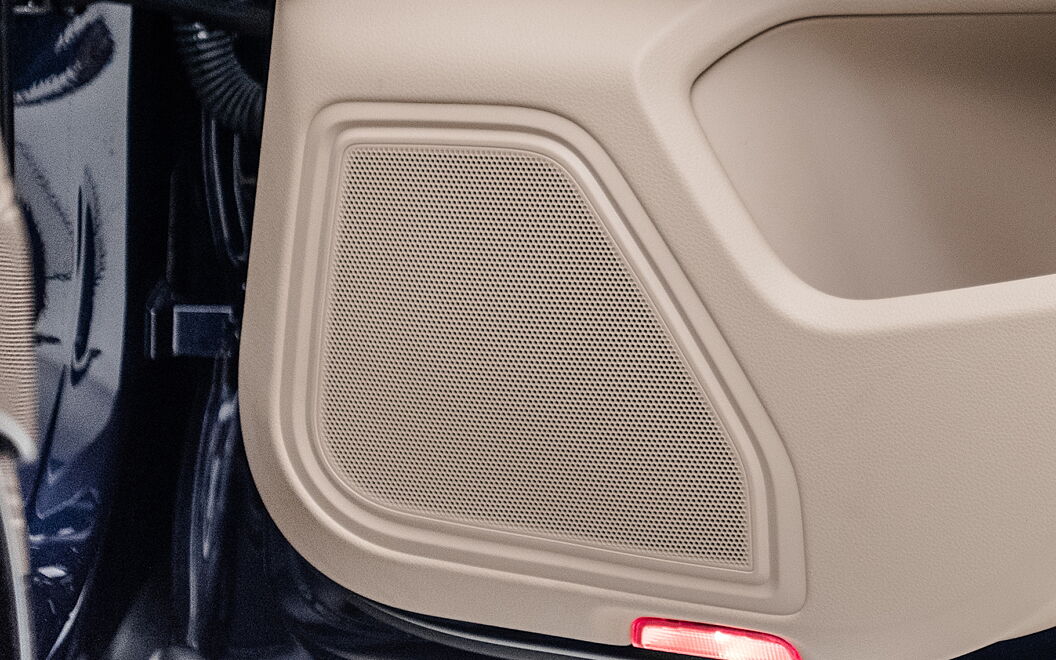 Porsche Macan [2019-2021] Rear Speakers
