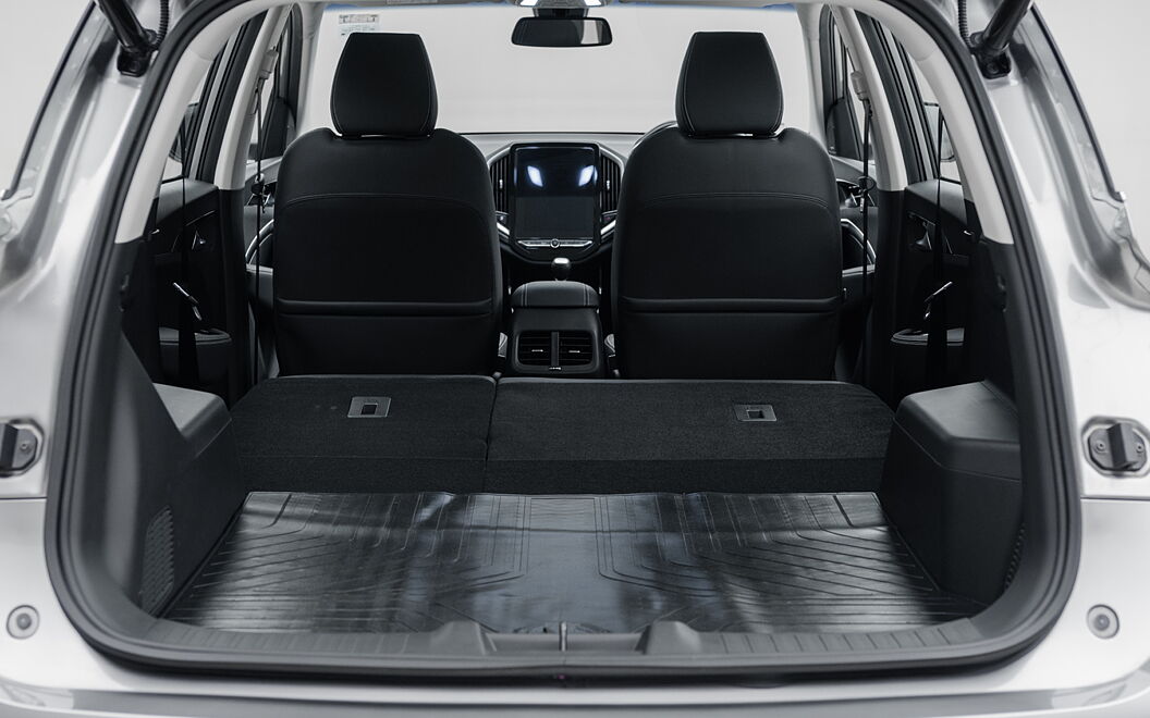 MG Hector [2019-2021] Bootspace with Folded Seats