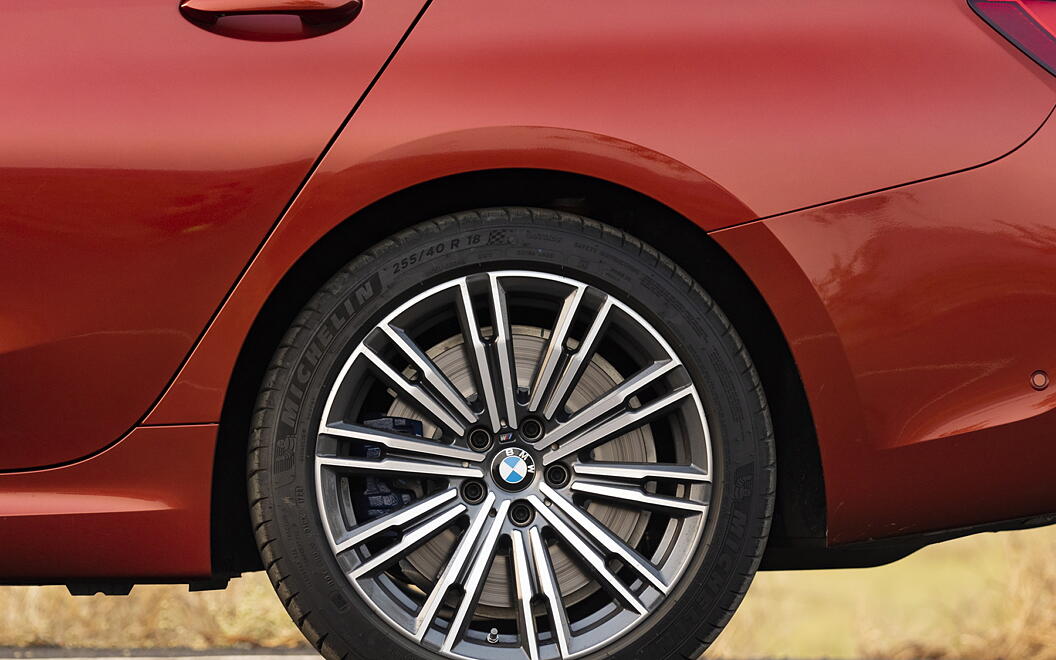 BMW 3 Series Rear Wheel