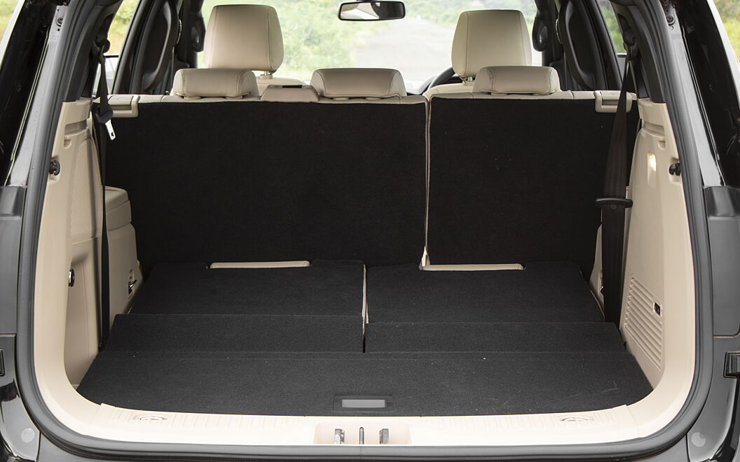 Ford Endeavour Bootspace with Folded Seats