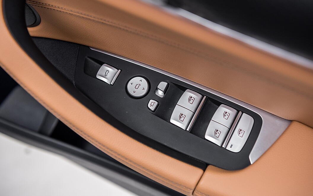 BMW X4 [2019-2022] Driver Window Controls