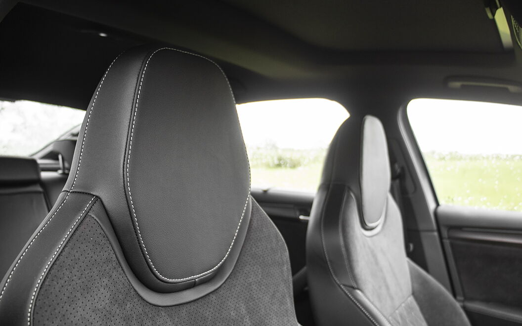 Skoda Superb [2020-2023] Front Seat Headrest