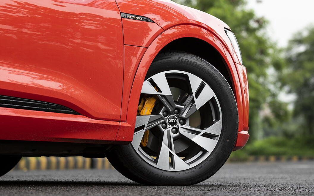 Audi e-tron Tyre