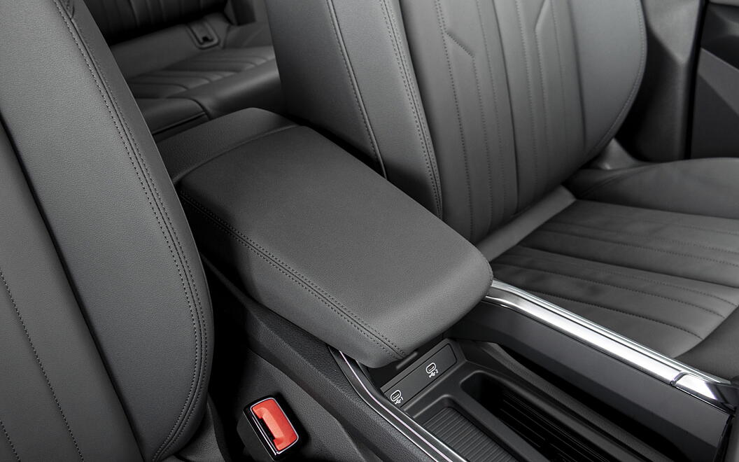 Audi e-tron Front Arm Rest