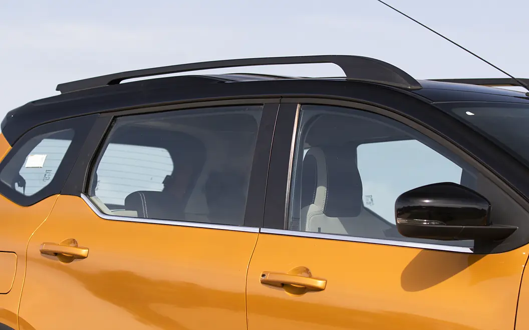 Renault Triber [2019-2023] Side Top