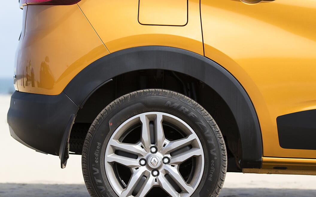 Renault Triber [2019-2023] Tyre
