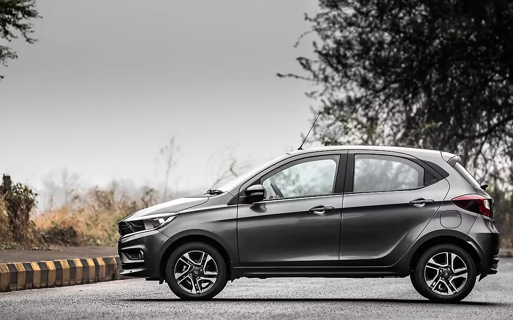 60 Tata Tiago Images | Tiago Exterior, Road Test and Interior Photo Gallery