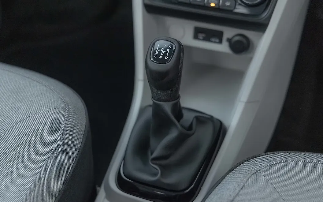 Tata Tiago Gear Shifter