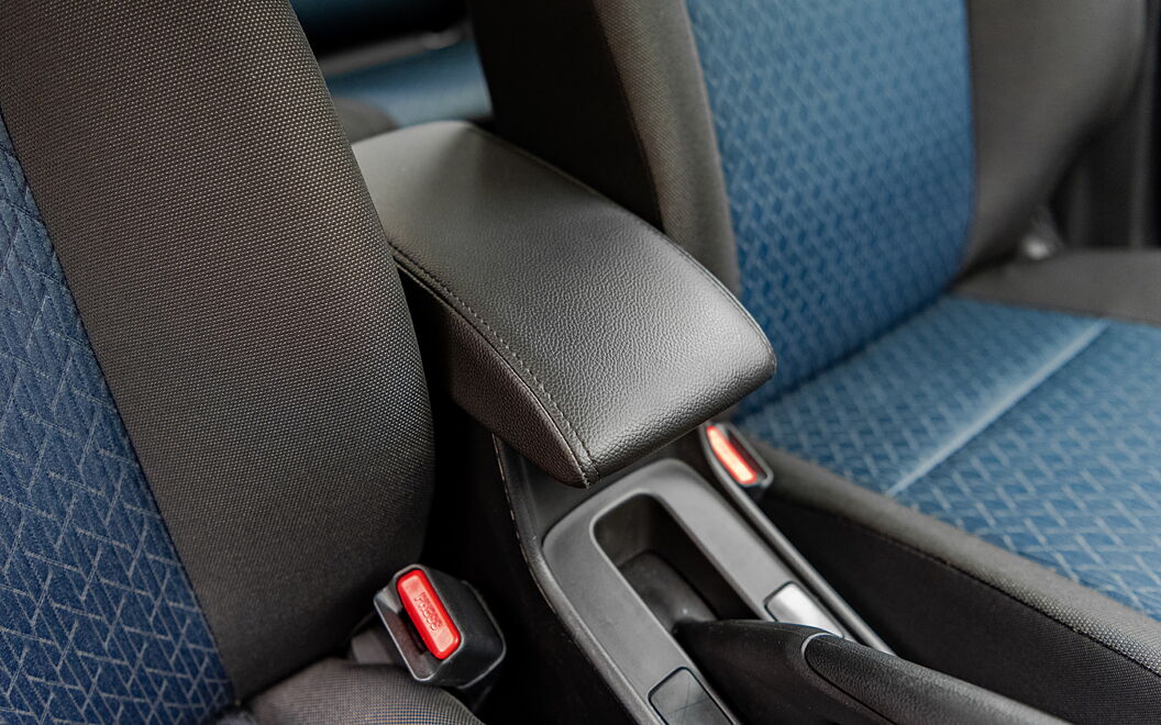 Toyota Glanza [2019-2022] Front Arm Rest