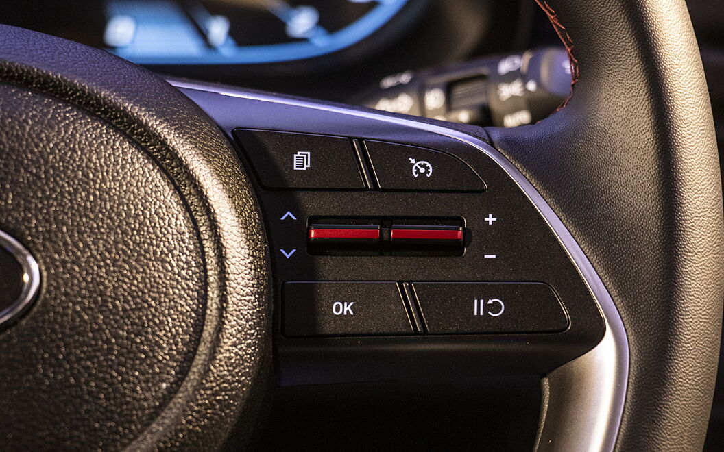 Hyundai i20 [2020-2023] Steering Mounted Controls - Right