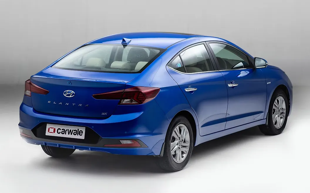 Hyundai Elantra - Rear View | Hyundai Elantra Images