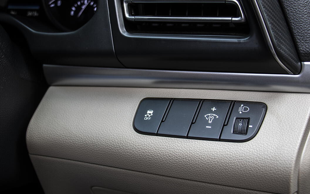 Hyundai Elantra Dashboard Switches