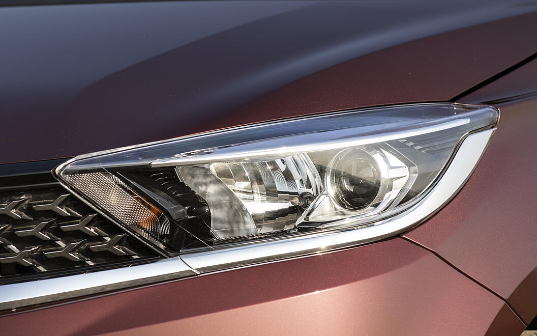 Tata Tigor Head Light