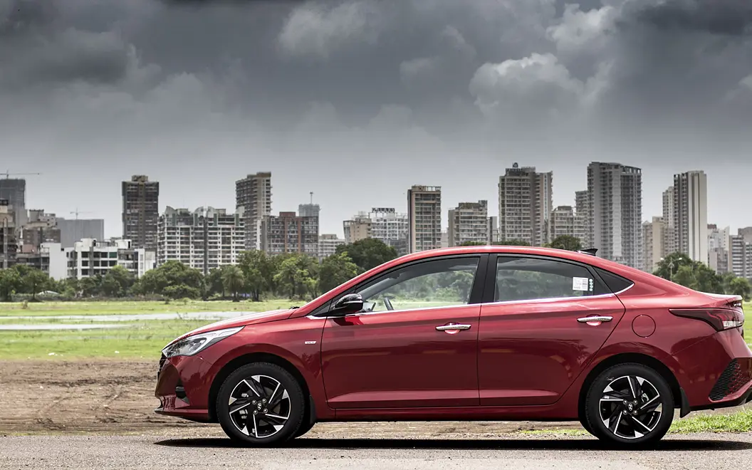 Hyundai Verna Images | Verna Exterior, Road Test and Interior Photo Gallery Hyundai Verna Images | Verna Exterior, Road Test and Interior Photo Gallery