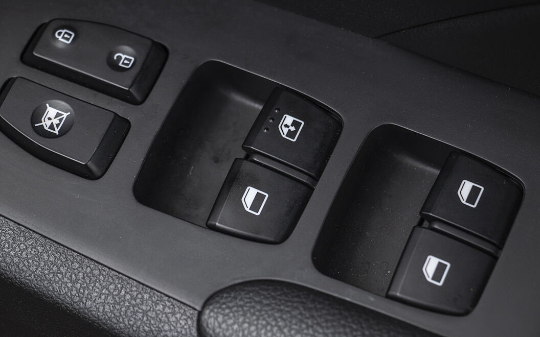 Hyundai Verna [2020-2023] Driver Window Controls