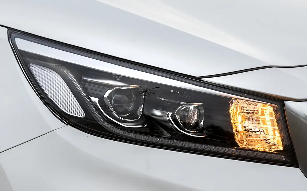 Kia Carnival Turn Indicators