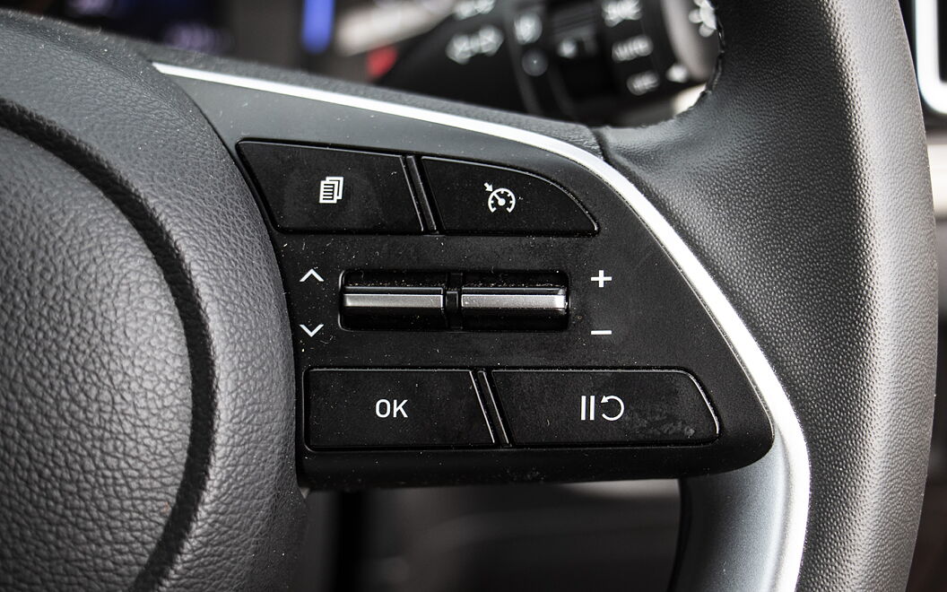 Hyundai Creta [2020-2023] Steering Mounted Controls - Right