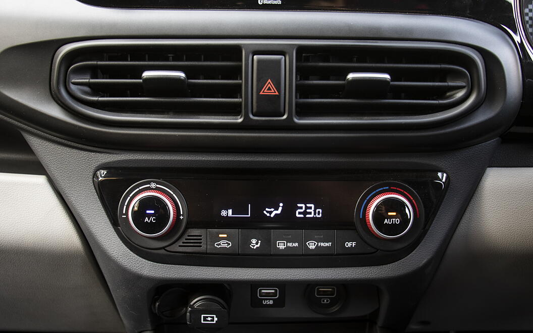 Hyundai Aura Front AC Vents