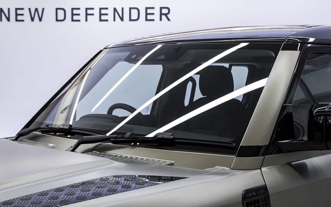 Land Rover Defender [2020-2021] Front Windscreen