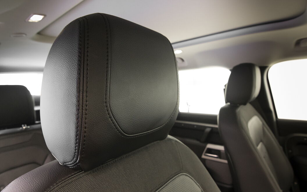Land Rover Defender [2020-2021] Front Seat Headrest