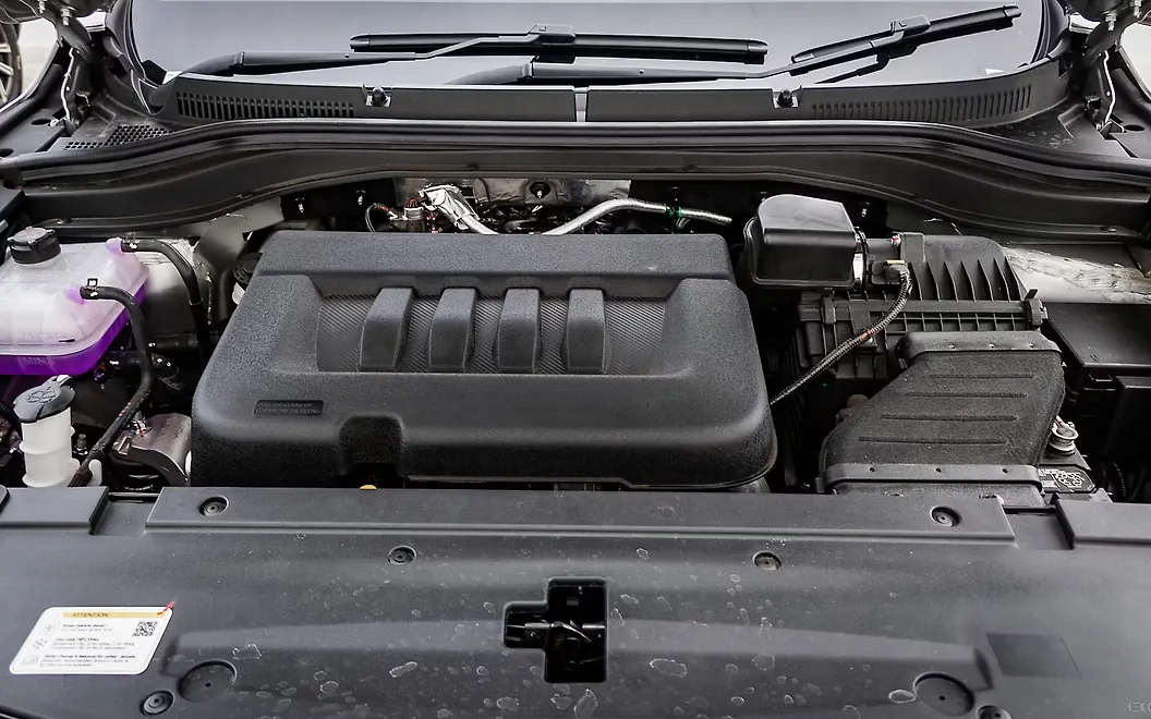 Mahindra XUV700 Engine
