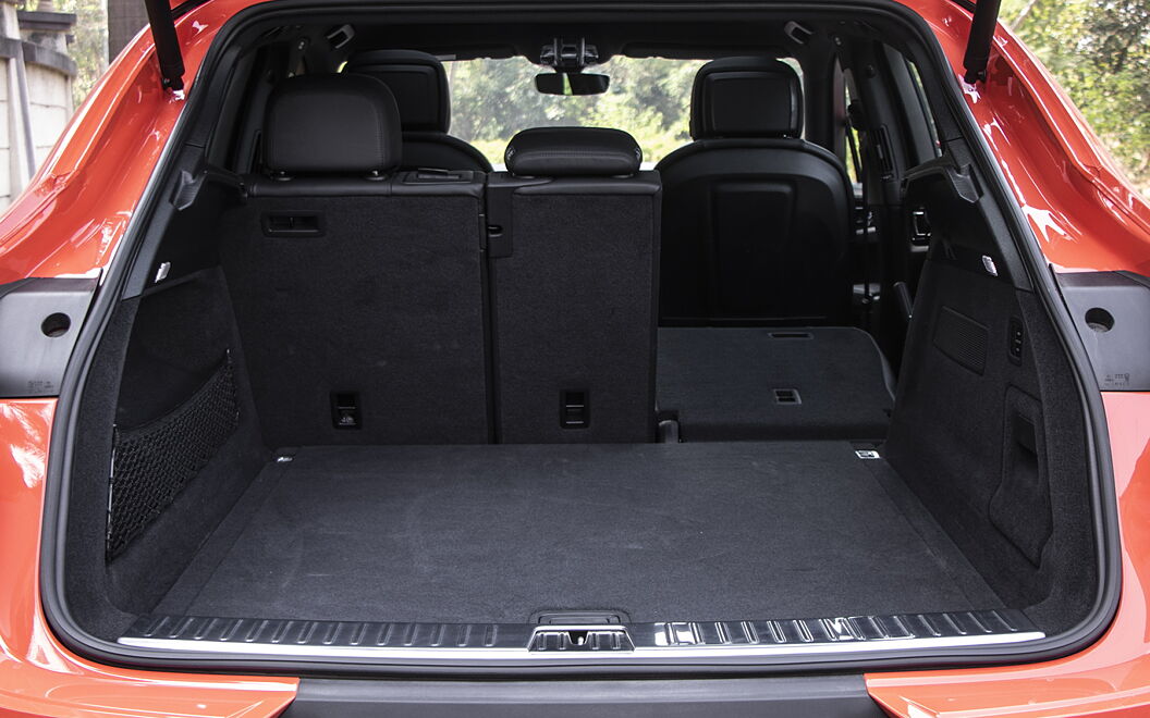 Porsche Cayenne Coupe Bootspace with Split Seat Folded