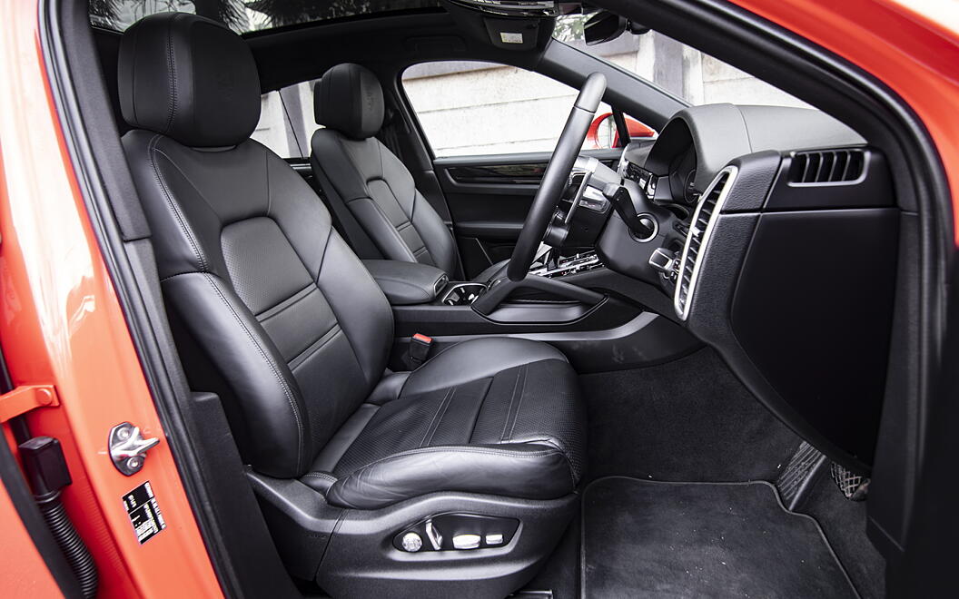 Porsche Cayenne Coupe Front Seats