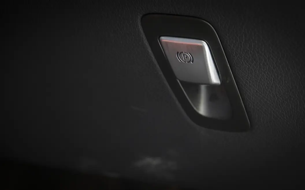 Mercedes-Benz EQC Brake Light