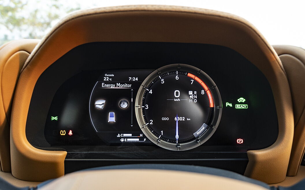 Lexus LC 500h Dashbaord Display