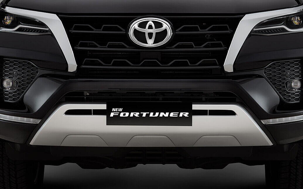 Toyota Fortuner Front Grille