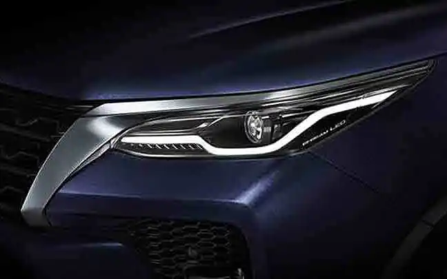 Toyota Fortuner - Tyre | Toyota Fortuner Images Toyota Fortuner - Tyre | Toyota Fortuner Images