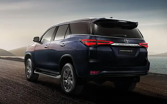 Toyota Fortuner - Tyre | Toyota Fortuner Images Toyota Fortuner - Tyre | Toyota Fortuner Images