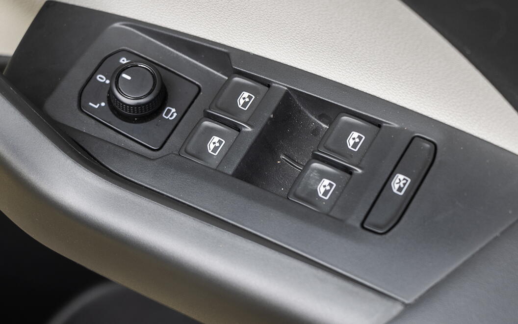 Volkswagen Taigun Driver Window Controls