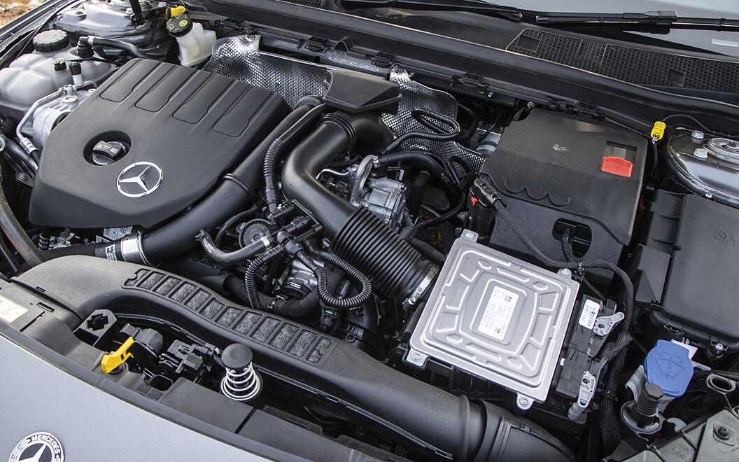 Mercedes-Benz A-Class Limousine Engine