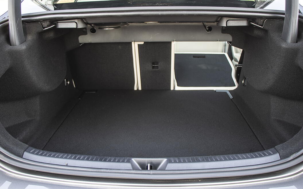 Mercedes-Benz A-Class Limousine Bootspace with Split Seat Folded