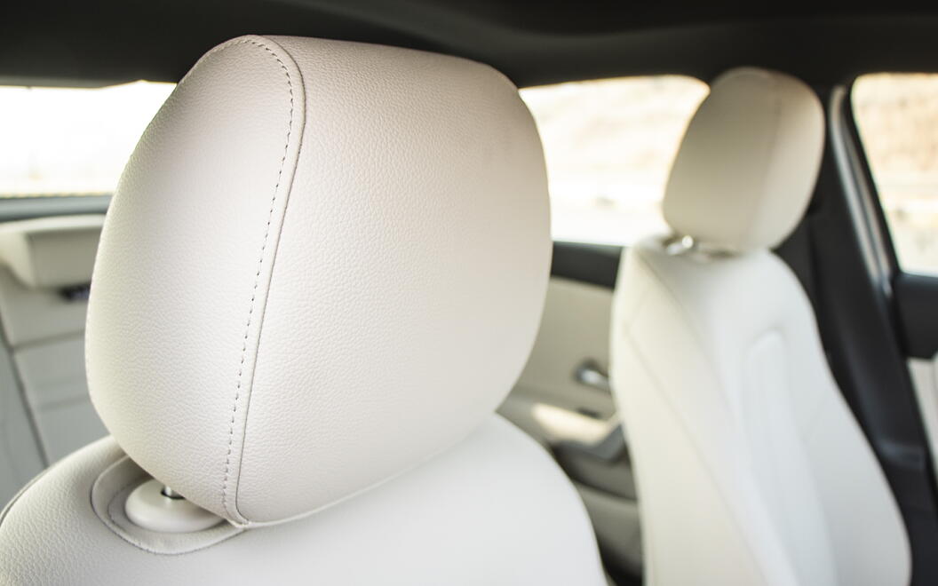 Mercedes-Benz A-Class Limousine Front Seat Headrest