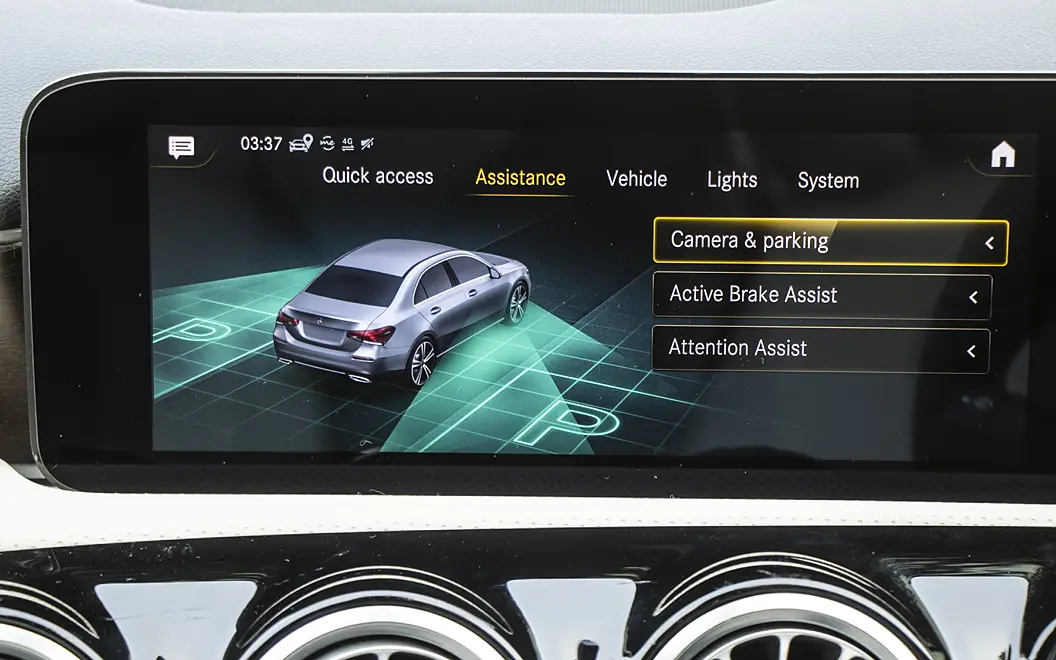 A-Class Limousine Infotainment Display