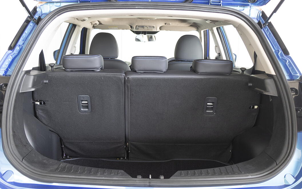 Mahindra XUV400 Bootspace