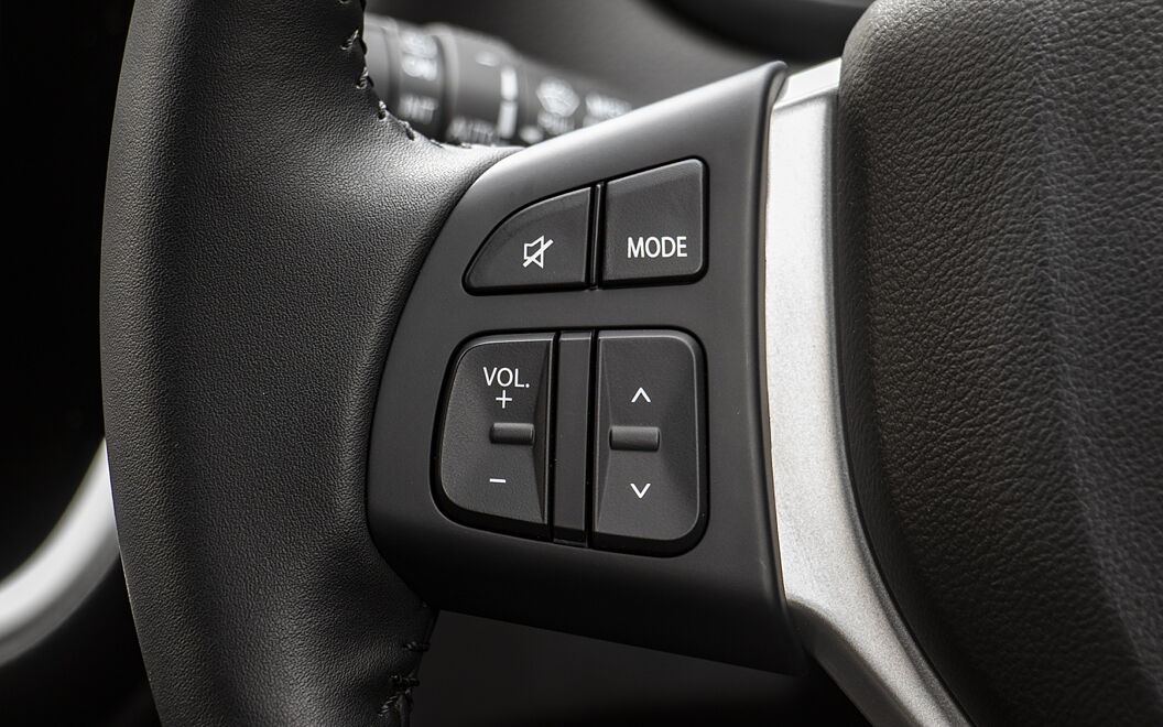 Maruti Suzuki S-Cross 2020 Steering Mounted Controls - Left