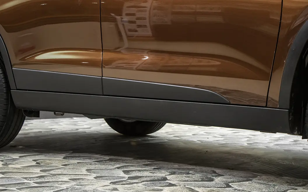 Toyota Urban Cruiser Side Bottom