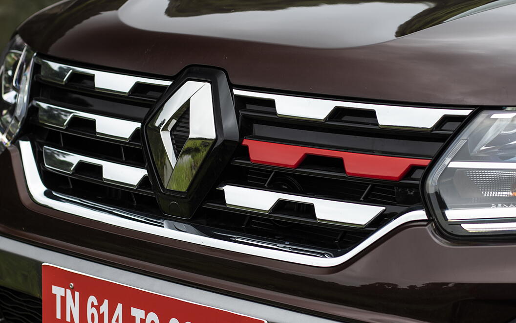 Renault Duster Front Grille