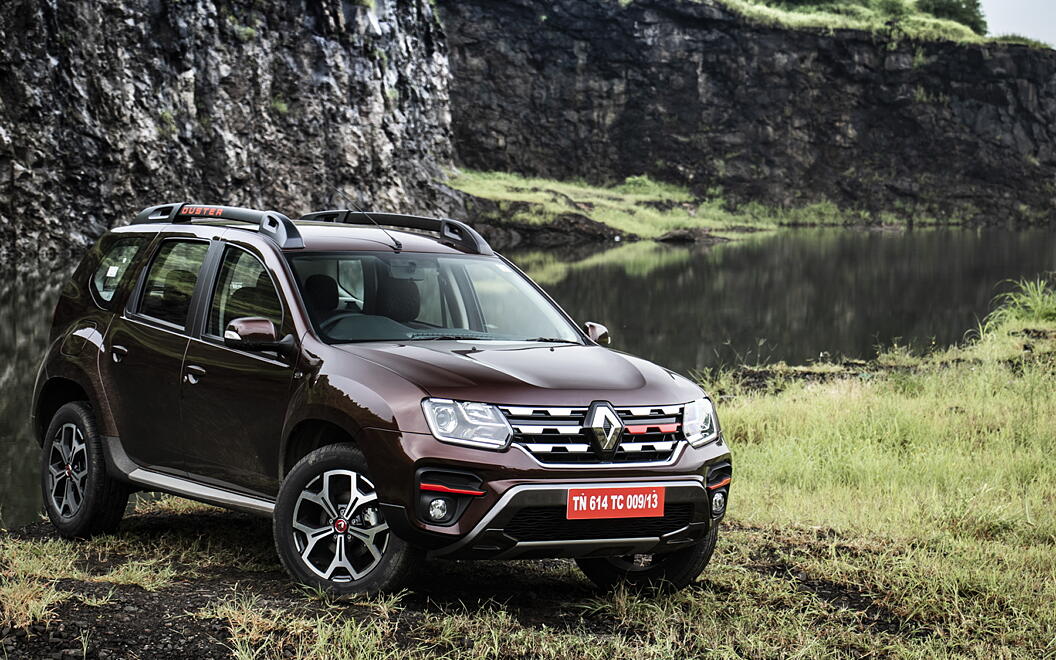 Renault Duster - Back View | 61 Renault Duster Images