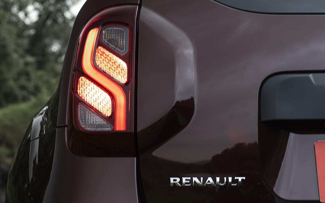 Renault Duster Tail Light