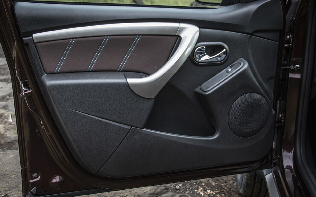Renault Duster [2020-2022] Front Passenger Door