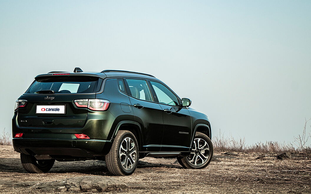 Jeep Compass Front Right View