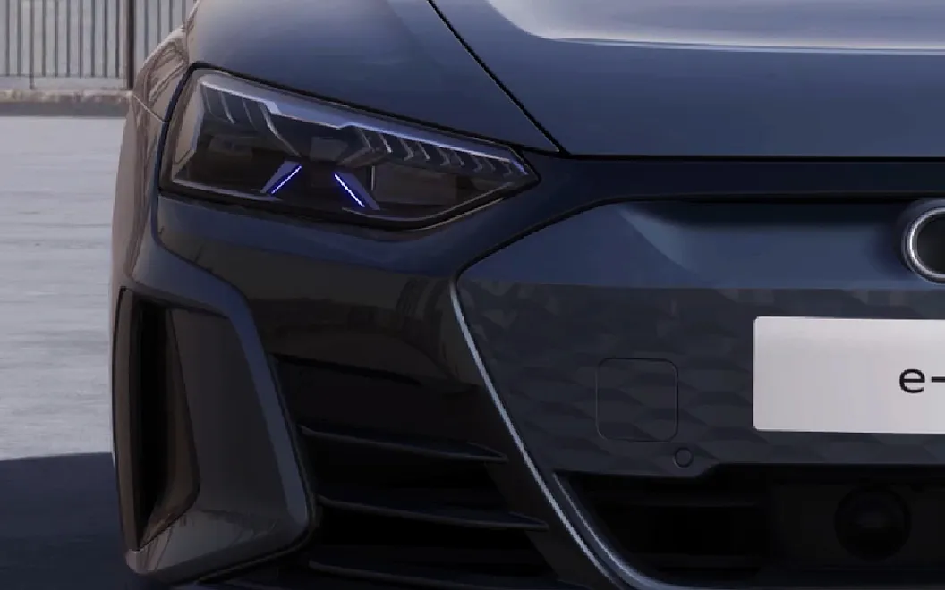 Audi e-tron GT Head Light