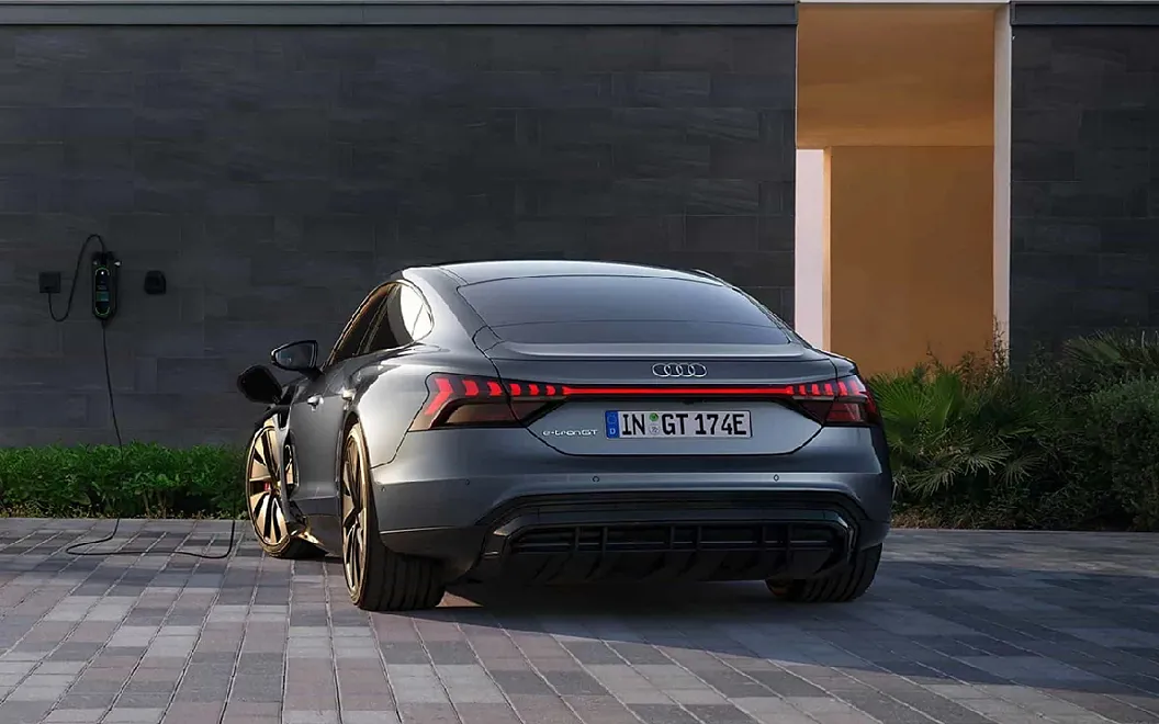 Rear Left View