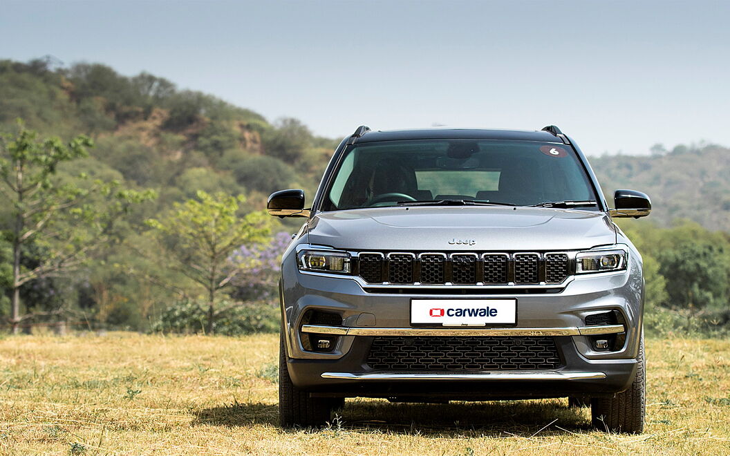 Jeep Meridian Front View