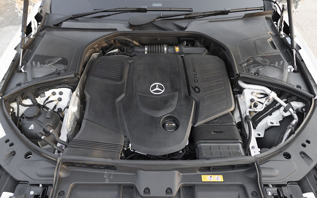 Mercedes-Benz S-Class Engine